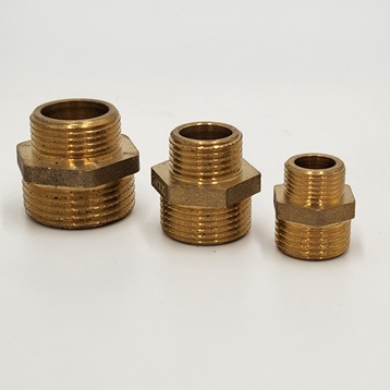 Nypel redukcyjny 1/2″Z-3/8″Z, mosiądz Nypel redukcyjny 1/2″Z-3/8″Z, mosiądz