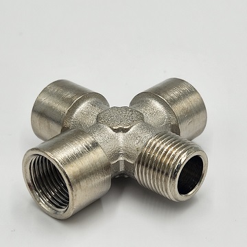Czwórnik WWWZ, 3×1/2″GW,1×1/2″GZ mosiądz niklowany Czwórnik WWWZ, 3×1/2″GW,1×1/2″GZ mosiądz niklowany