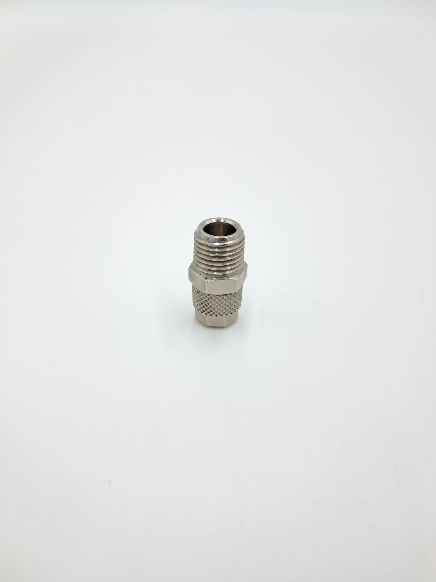 Złączka prosta skręcana GZ1/4″-przewód ø6×4 Złączka prosta skręcana GZ1/4″-przewód ø6×4