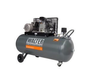 Kompresor tłokowy, wydajność(wydmuch): 550l/min, 10 bar, moc silnika: 4,0kW, pojeność zbiornika: 270l, wymiary: 1650x660x1150m, waga: 145kg, zasilanie: 400V Kompresor tłokowy, wydajność(wydmuch): 550l/min, 10 bar, moc silnika: 4,0kW, pojeność zbiornika: 270l, wymiary: 1650x660x1150m, waga: 145kg, zasilanie: 400V